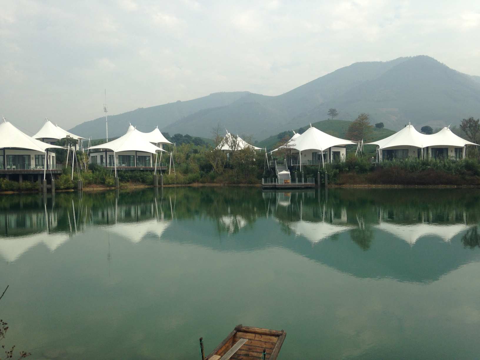 学校操场膜结构看台-1